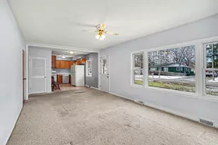 1504 Sunview St, Muskegon, MI 49445 - Photo 10