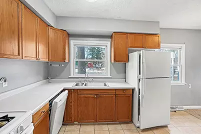 1504 Sunview Street, Muskegon, MI 49445 - Photo 6