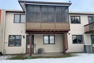 854 Amberwood W Dr SW, Byron Center, MI 49315 - Photo 24