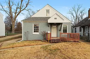 68 Pleasant Ave, Battle Creek, MI 49015 - Photo 1