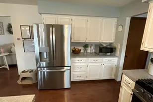 2441 N Division Ave, Holland, MI 49424 - Photo 12