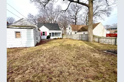 2345 Harding Avenue, Muskegon, MI 49441 - Photo 6