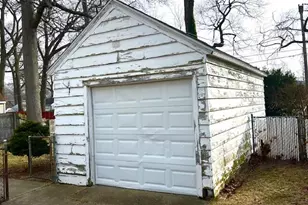2345 Harding Ave, Muskegon, MI 49441 - Photo 4