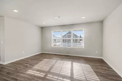 871 Winchester Street, Holland, MI 49423 - Photo 8