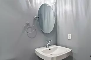 4004 Porter St, Detroit, MI 48209 - Photo 12