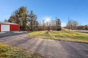 9240 N Branch Rd, Watervliet, MI 49098 - Photo 28