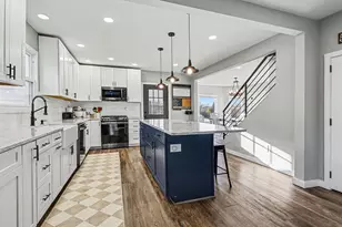 9240 N Branch Rd, Watervliet, MI 49098 - Photo 10