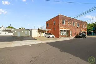 953 Fulton St E, Grand Rapids, MI 49503 - Photo 6