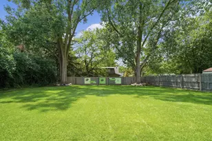 4043 Chamberlain Ave SE, Grand Rapids, MI 49508 - Photo 32