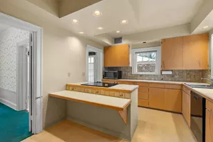 1415 Henderson Dr, Kalamazoo, MI 49006 - Photo 12