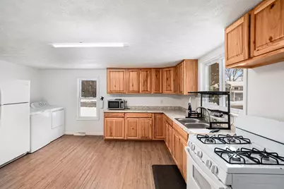 202 S Bronson Avenue, Big Rapids, MI 49307 - Photo 8