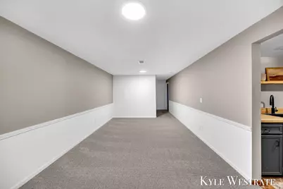 3425 Cascade Road SE, Grand Rapids, MI 49546 - Photo 22