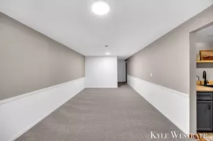 3425 Cascade Rd SE, Grand Rapids, MI 49546 - Photo 22