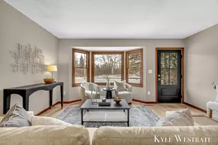 3425 Cascade Rd SE, Grand Rapids, MI 49546 - Photo 6