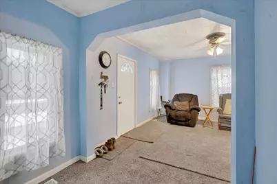 620 E Green Street, Marshall, MI 49068 - Photo 10