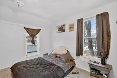 620 E Green Street, Marshall, MI 49068 - Photo 10