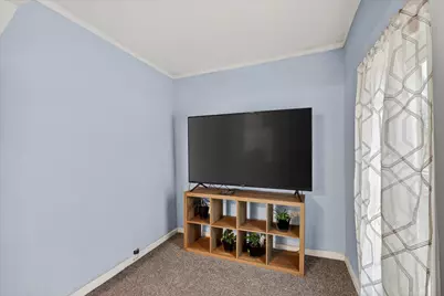 620 E Green Street, Marshall, MI 49068 - Photo 8