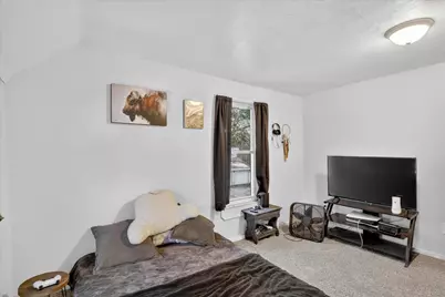 620 E Green Street, Marshall, MI 49068 - Photo 12