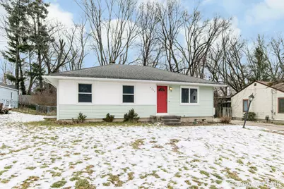 4252 Lester Drive NE, Grand Rapids, MI 49525 - Photo 2