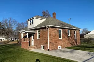 745 Upton Ave, Springfield, MI 49037 - Photo 8