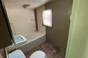 1344 Marquette St, Lansing, MI 48906 - Photo 10
