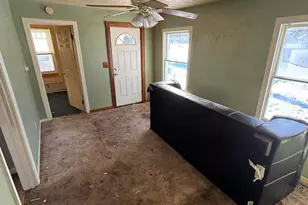 1344 Marquette St, Lansing, MI 48906 - Photo 2