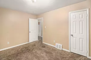 20203 Moenart St, Detroit, MI 48209 - Photo 16