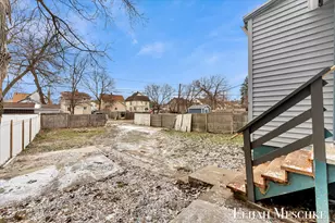 1728 Francis Ave SE, Grand Rapids, MI 49507 - Photo 32