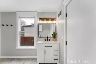 1728 Francis Ave SE, Grand Rapids, MI 49507 - Photo 18