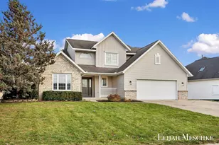 5664 Nancy Dr SW, Wyoming, MI 49418 - Photo 2