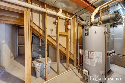 5664 Nancy Drive SW, Wyoming, MI 49418 - Photo 54