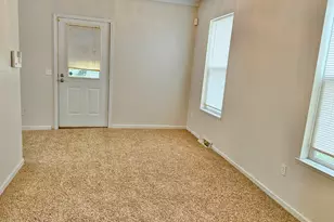 821 Trimble Ave, Kalamazoo, MI 49048 - Photo 6