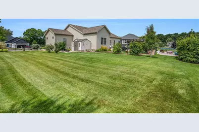 1057 S Stoneridge Drive, Plainwell, MI 49080 - Photo 26