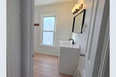 225 W Lincoln Avenue, Ionia, MI 48846 - Photo 10