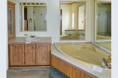 23316 N Shore Drive, Edwardsburg, MI 49112 - Photo 18