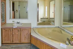 23361 N Shore Dr, Edwardsburg, MI 49112 - Photo 18