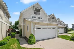 920 W Savidge St, Spring Lake, MI 49456 - Photo 2