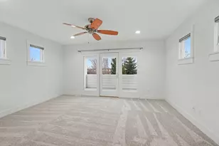 920 W Savidge St, Spring Lake, MI 49456 - Photo 16