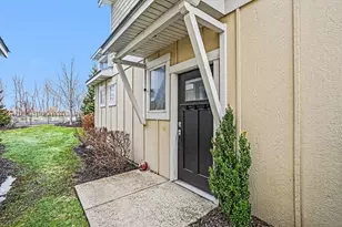 920 W Savidge St, Spring Lake, MI 49456 - Photo 4