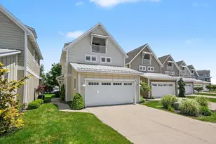 920 W Savidge St, Spring Lake, MI 49456 - Photo 38
