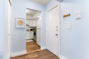 3626 Lakeshore Dr K9, Saint Joseph, MI 49085 - Photo 22