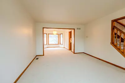 34508 Marina Court, Westland, MI 48185 - Photo 8