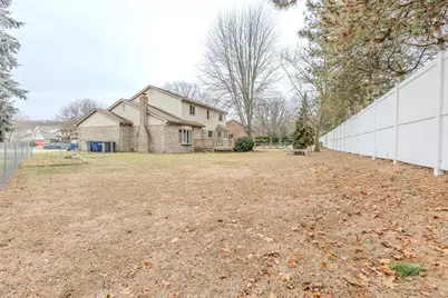 34508 Marina Court, Westland, MI 48185 - Photo 6