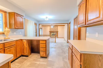 34508 Marina Court, Westland, MI 48185 - Photo 10