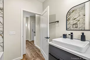 593 W Webster Ave, Muskegon, MI 49440 - Photo 48