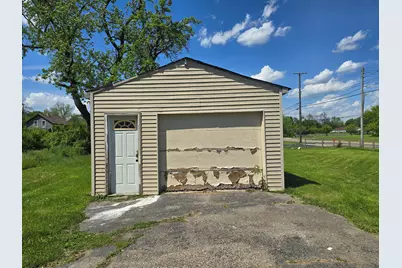 323 Ferry Avenue, Pontiac, MI 48341 - Photo 18