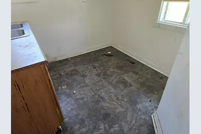 323 Ferry Avenue, Pontiac, MI 48341 - Photo 14