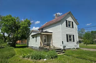 323 Ferry Ave, Pontiac, MI 48341 - Photo 1