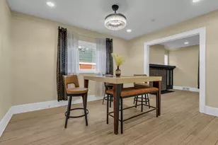 10320 Crocuslawn St, Detroit, MI 48204 - Photo 6