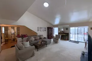 7361 Radcliff Dr, West Bloomfield, MI 48322 - Photo 16